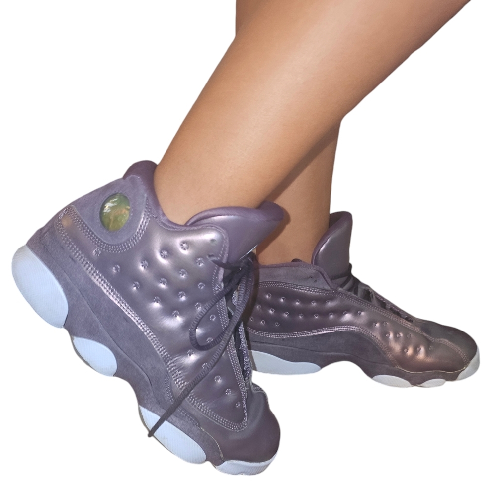 Air Jordan 13 Retro Premium HC "Dark Raisin" Girls Basketball Shoe | Size: 6.5Y